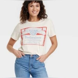 Budweiser Graphic T-Shirt in Cream and Red size medium